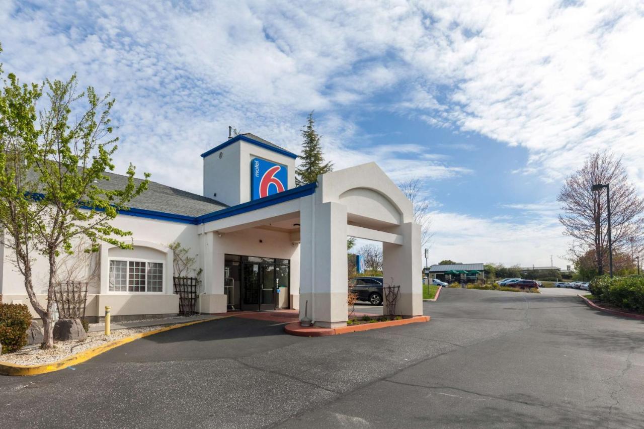 Motel 6-Auburn, Ca מראה חיצוני תמונה